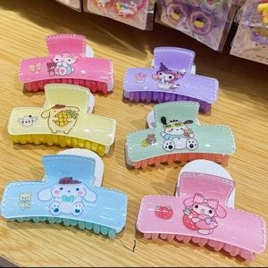 Hello Kitty Hair Claws
